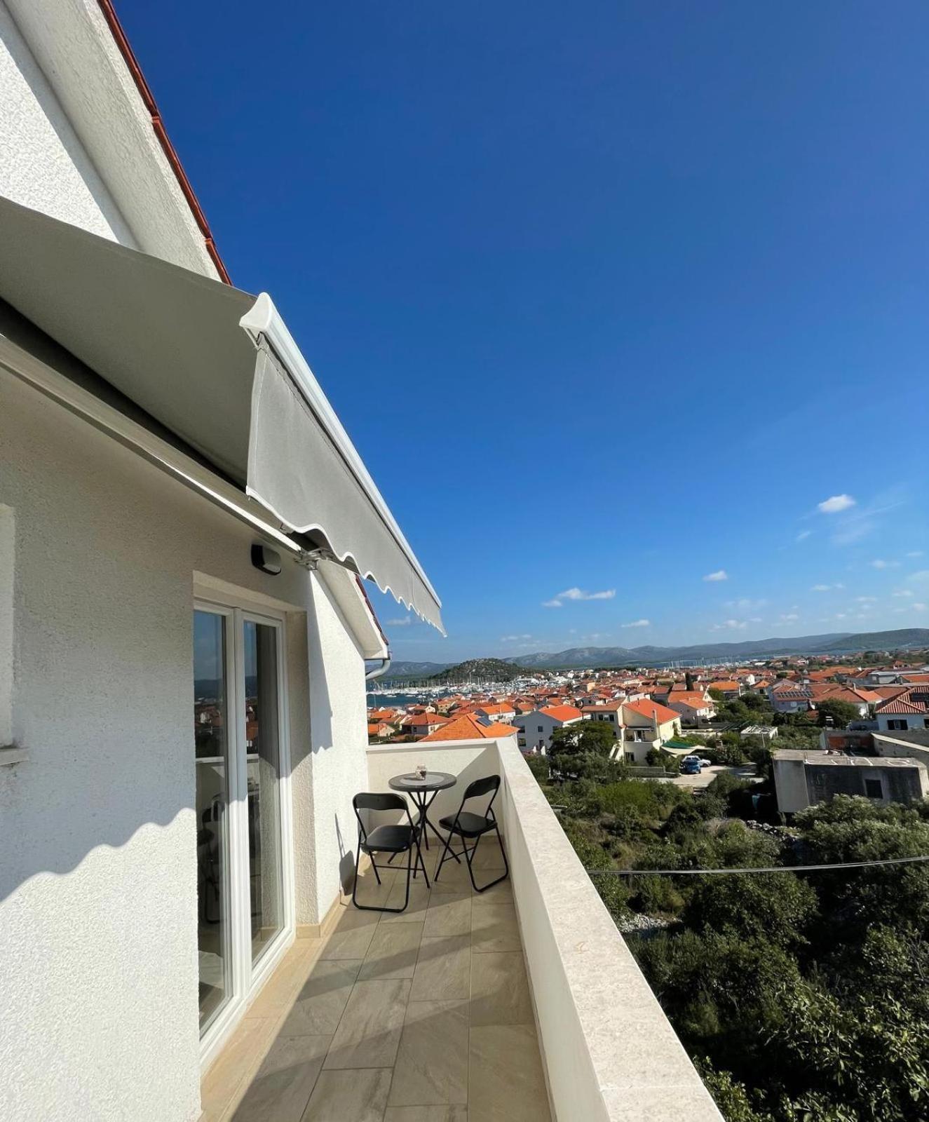 Apartments Kostelic Murter Pokoj fotografie