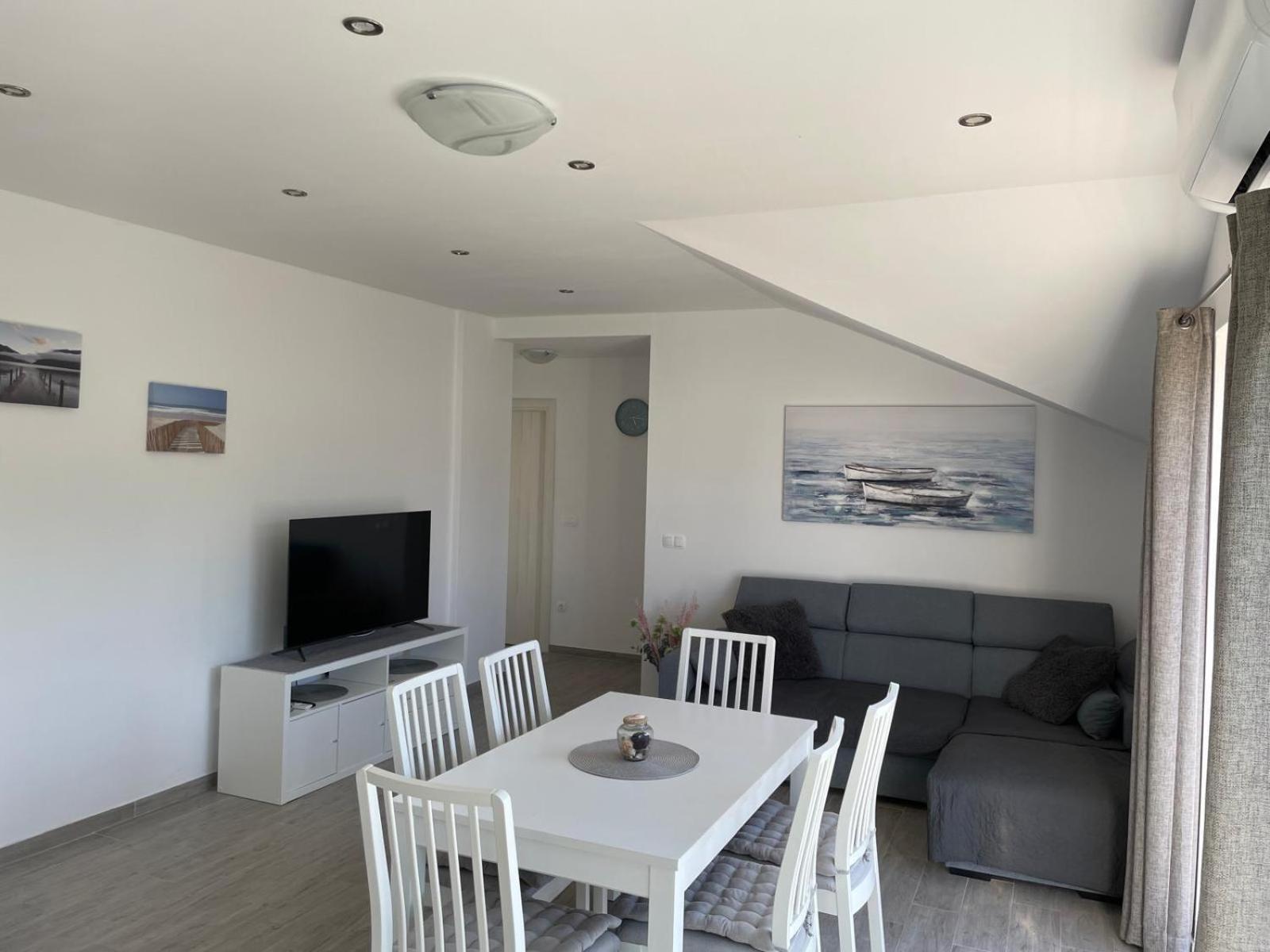 Apartments Kostelic Murter Pokoj fotografie